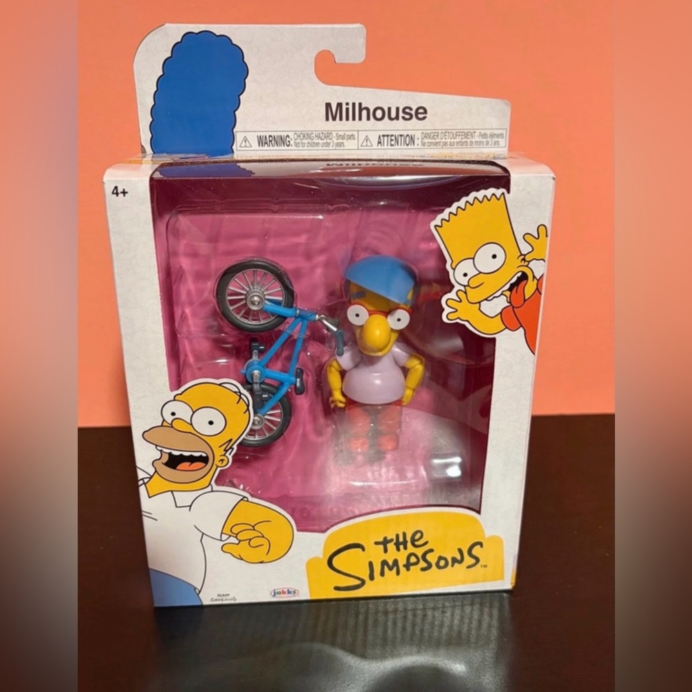 Brand New Jakks Pacific The Simpsons Milhouse Action Figure